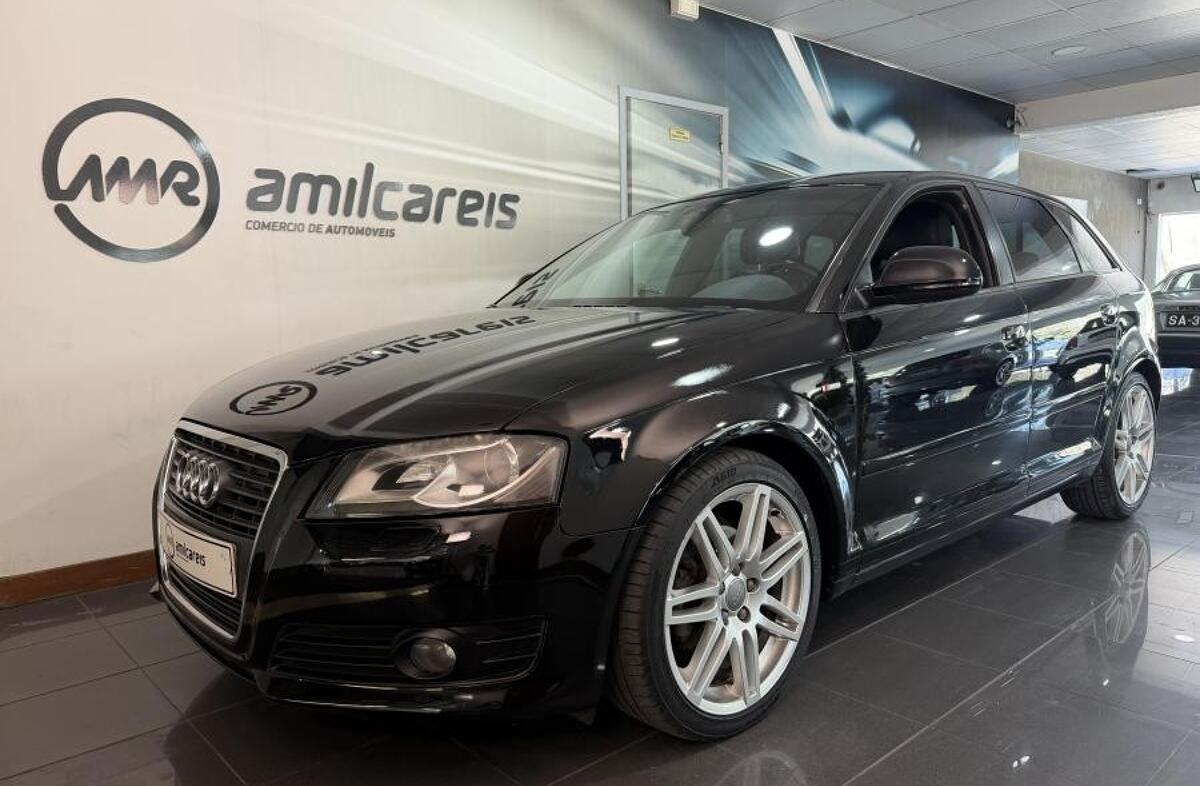 AUDI A3 2.0 TDi S-line