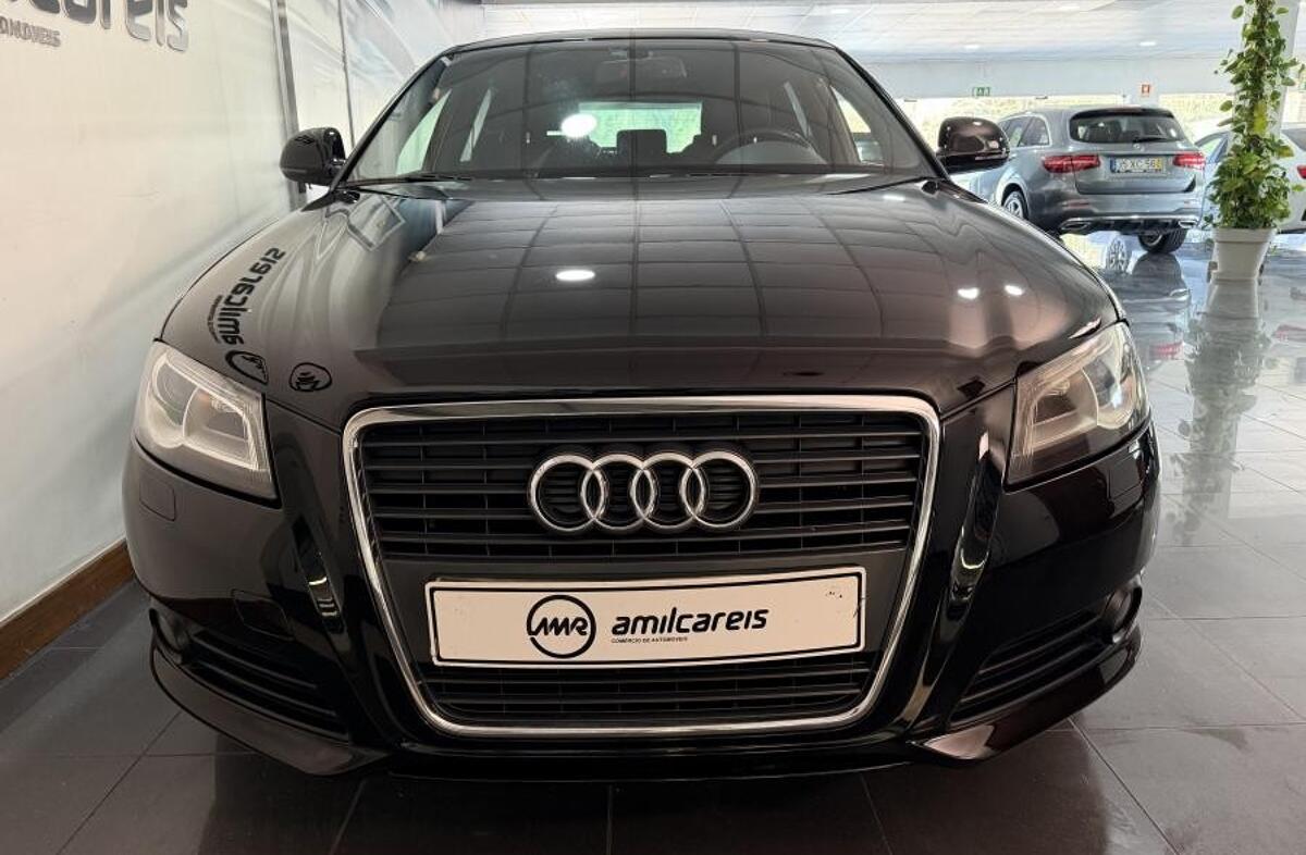 AUDI A3 2.0 TDi S-line