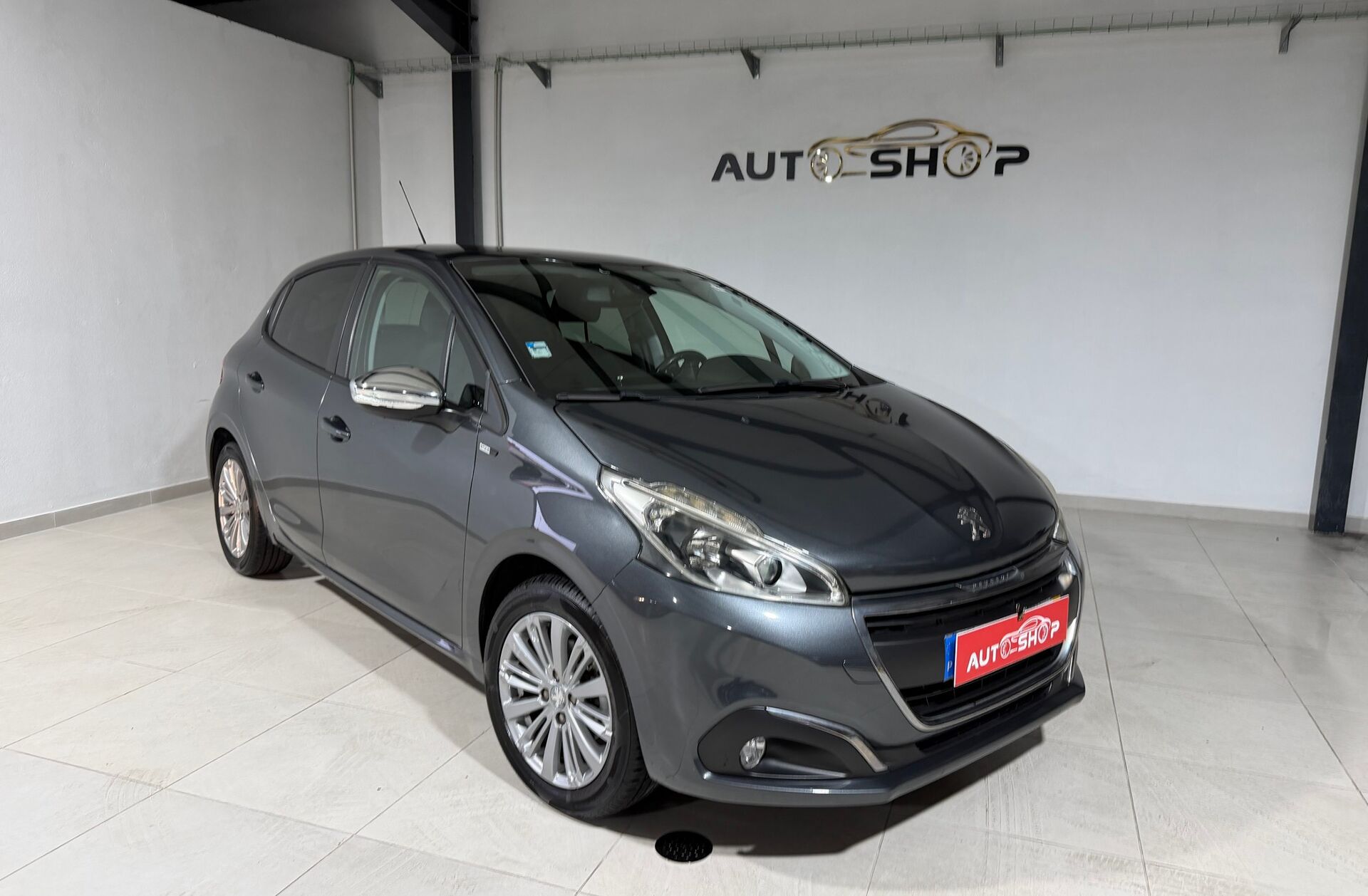 PEUGEOT 208 1.2 PureTech Allure