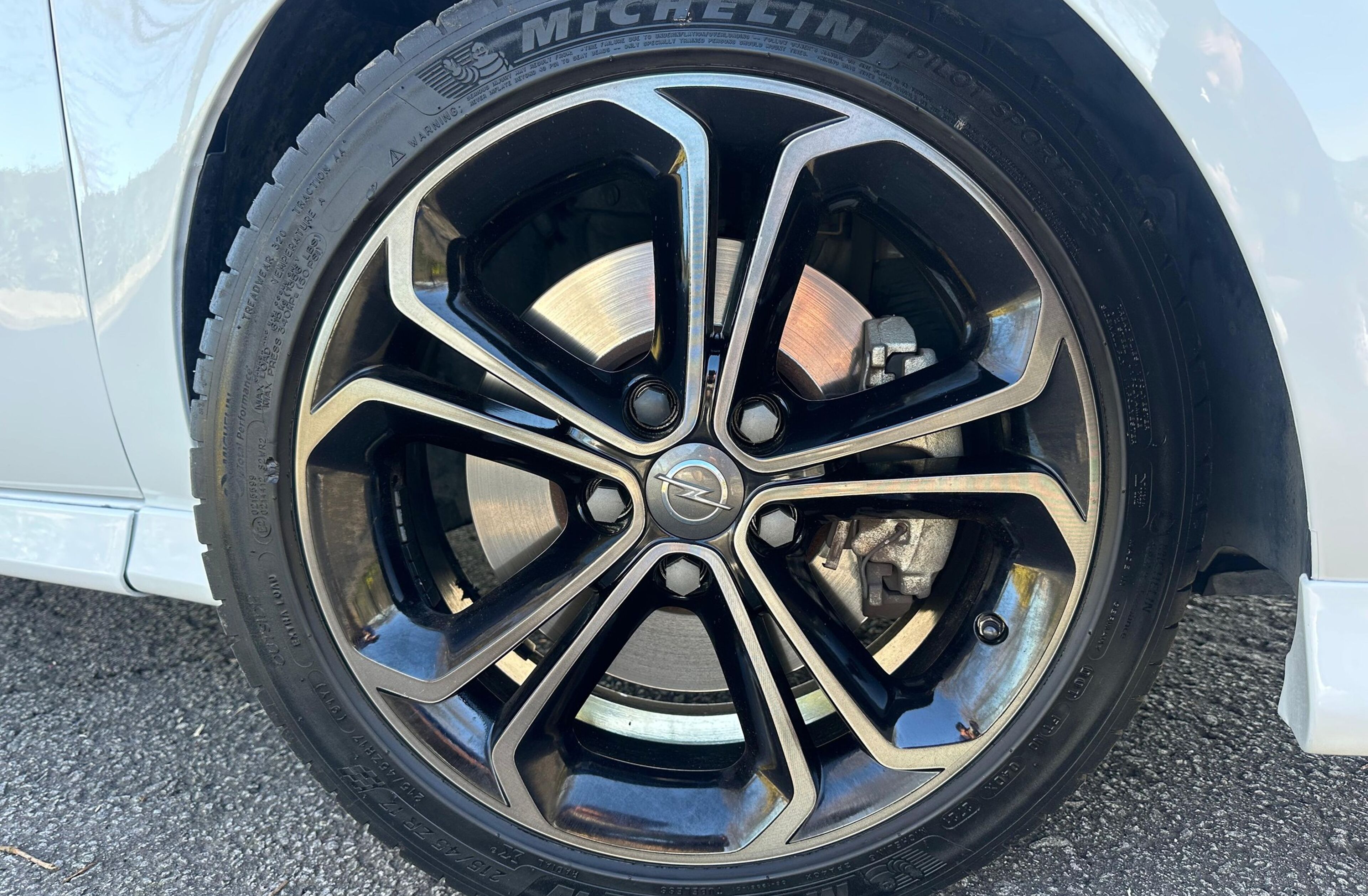 OPEL Corsa E Corsa 1.4 T GSi J18