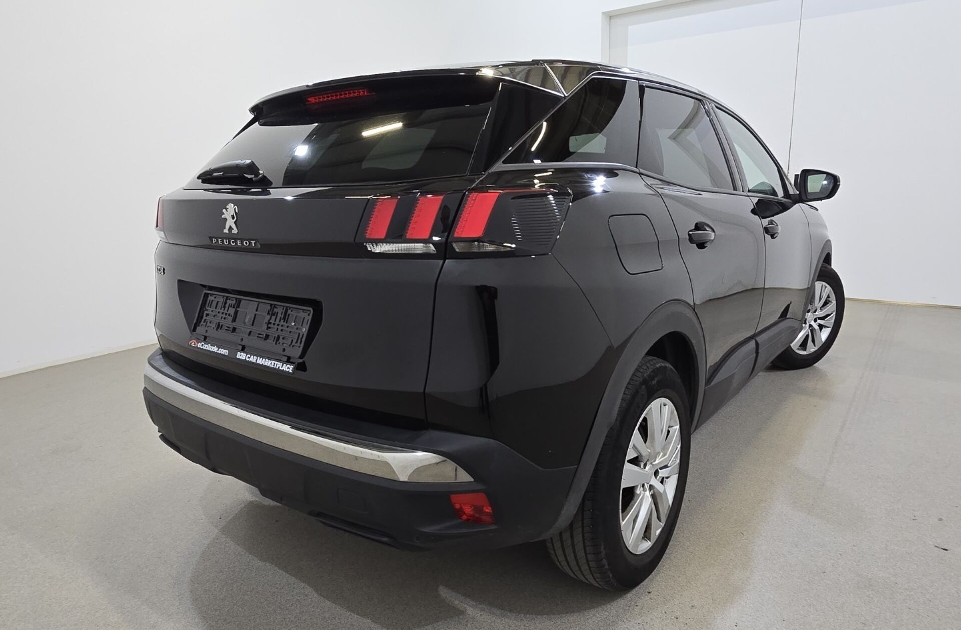 PEUGEOT 3008 1.2 PureTech Allure EAT8