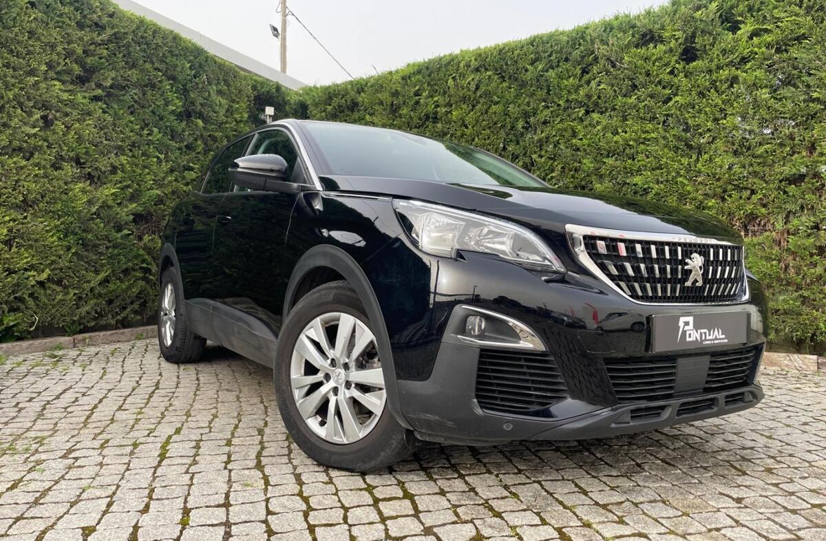 PEUGEOT 3008 1.2 PureTech Allure EAT8