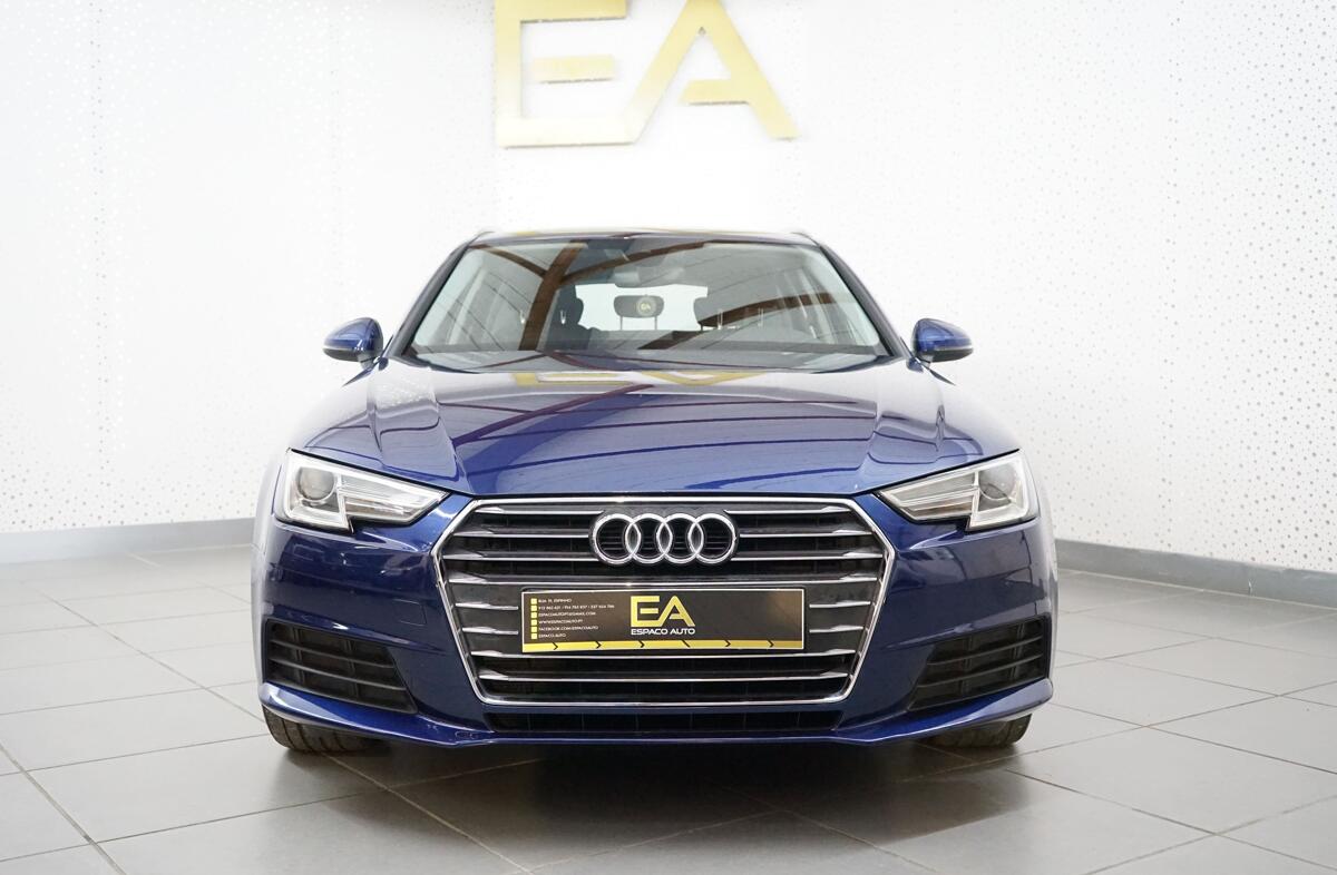 AUDI A4 2.0 TDI S tronic