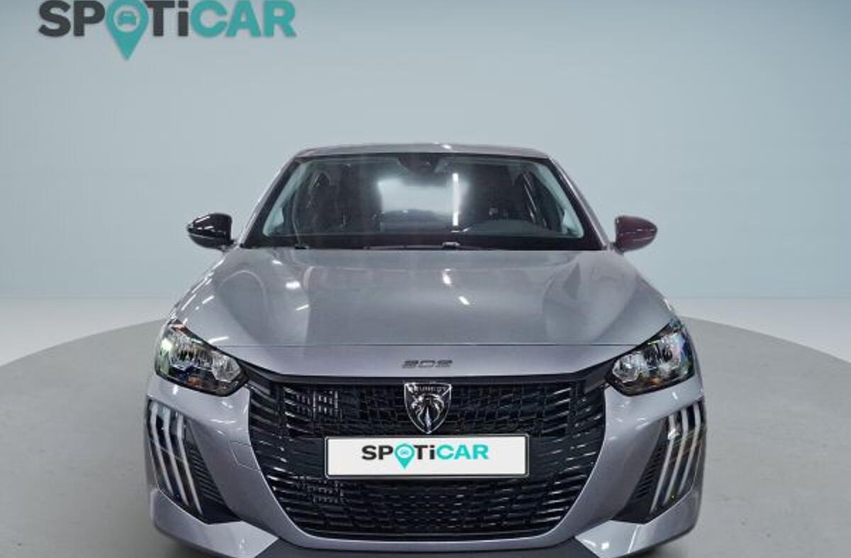 PEUGEOT 208 1.2 Hybrid Style e-DCS6