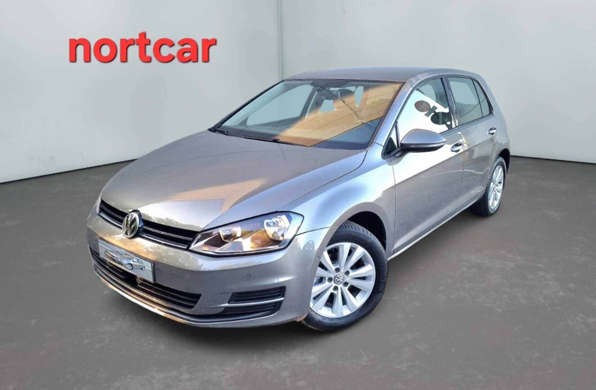 VOLKSWAGEN Golf 1.6 TDi Trendline