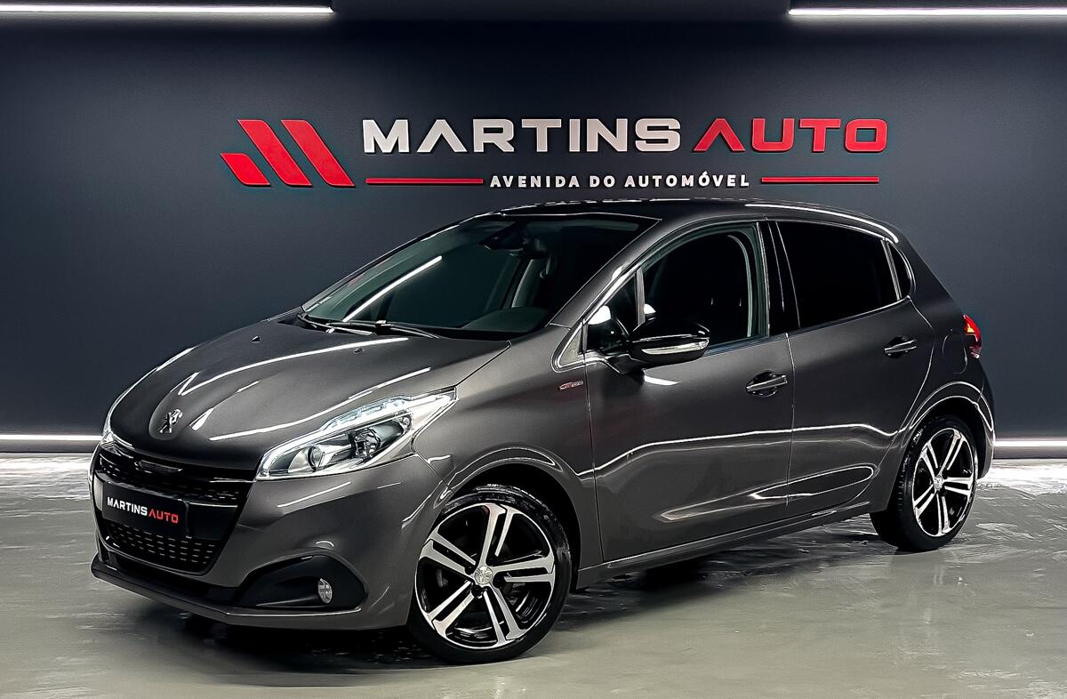 PEUGEOT 208 1.2 PureTech GT Line EAT6