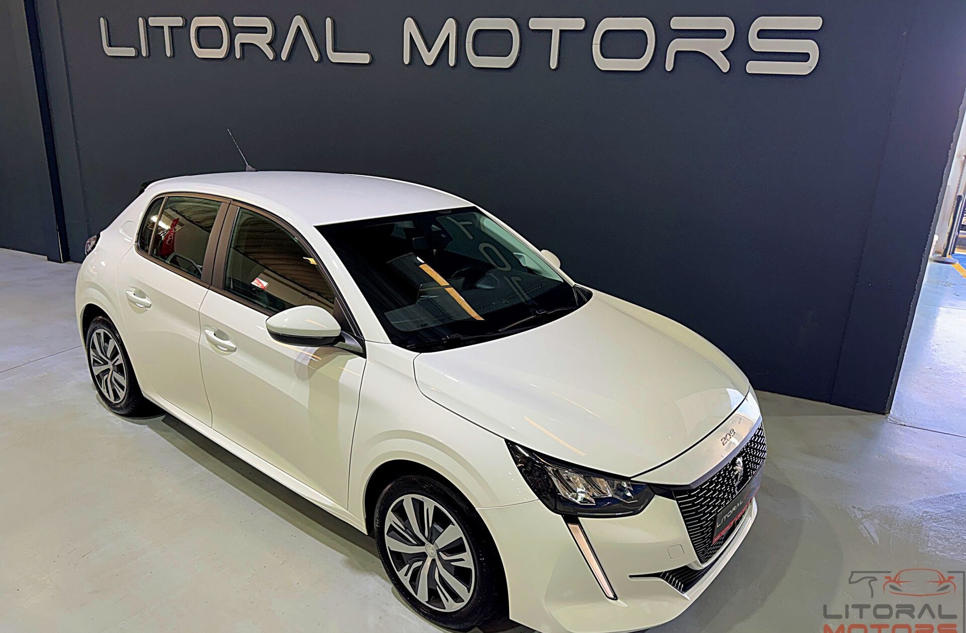 PEUGEOT 208 1.2 PureTech Active