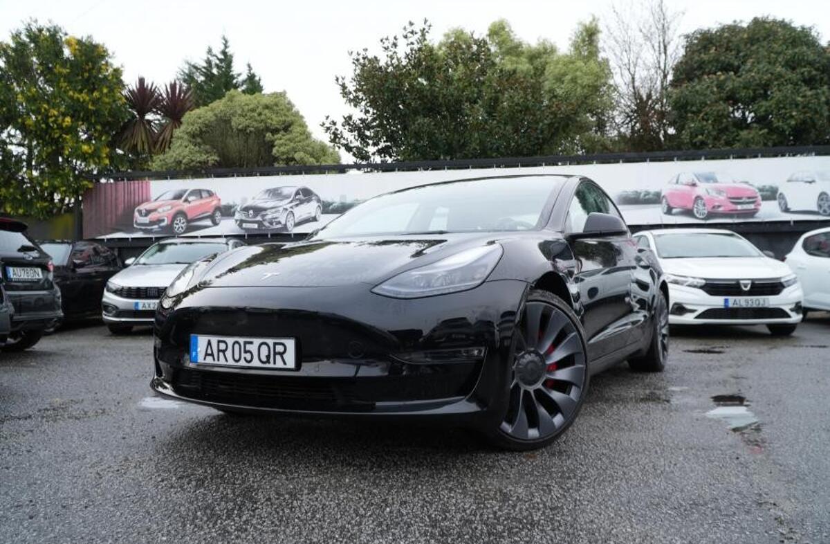 TESLA Model 3 Performance Tração Integral