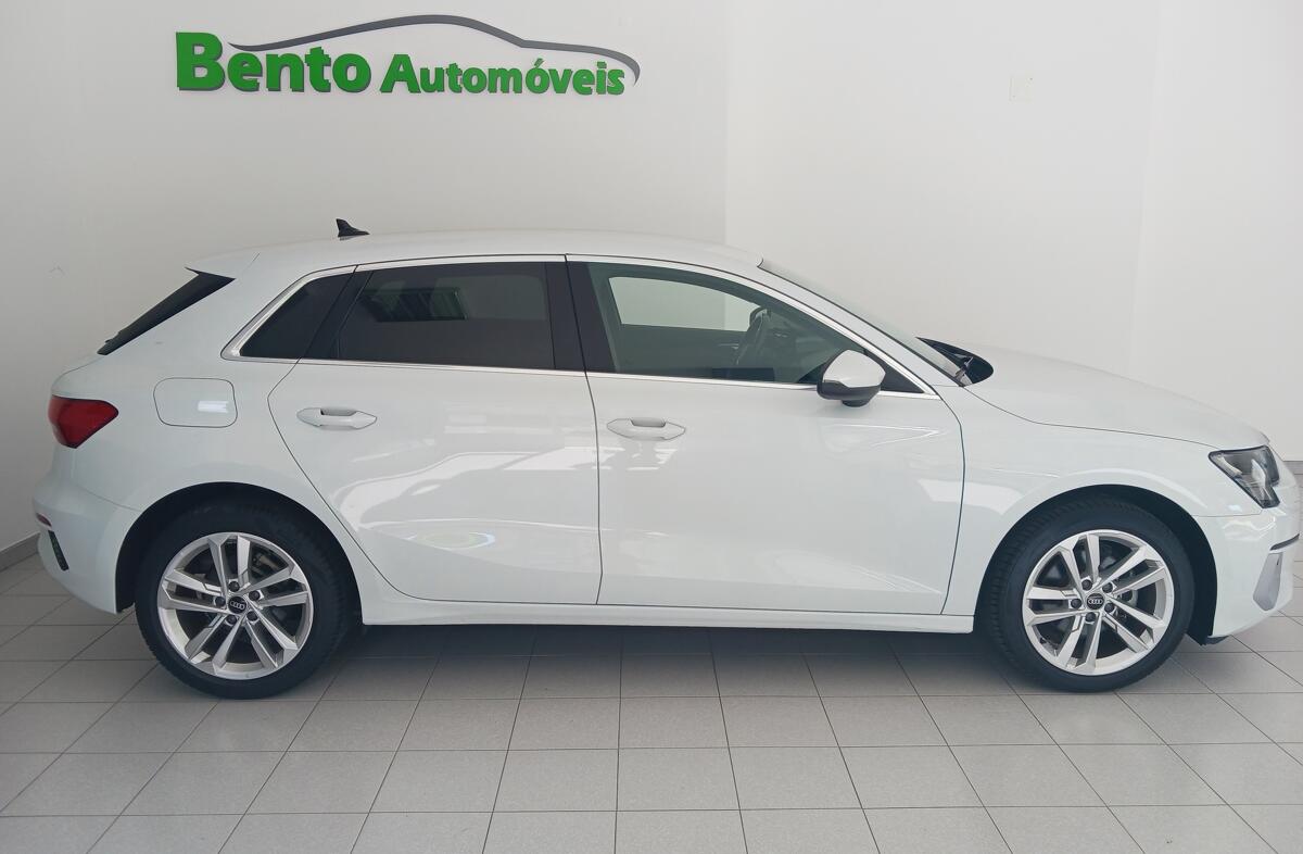 AUDI A3 30 TFSI Advanced