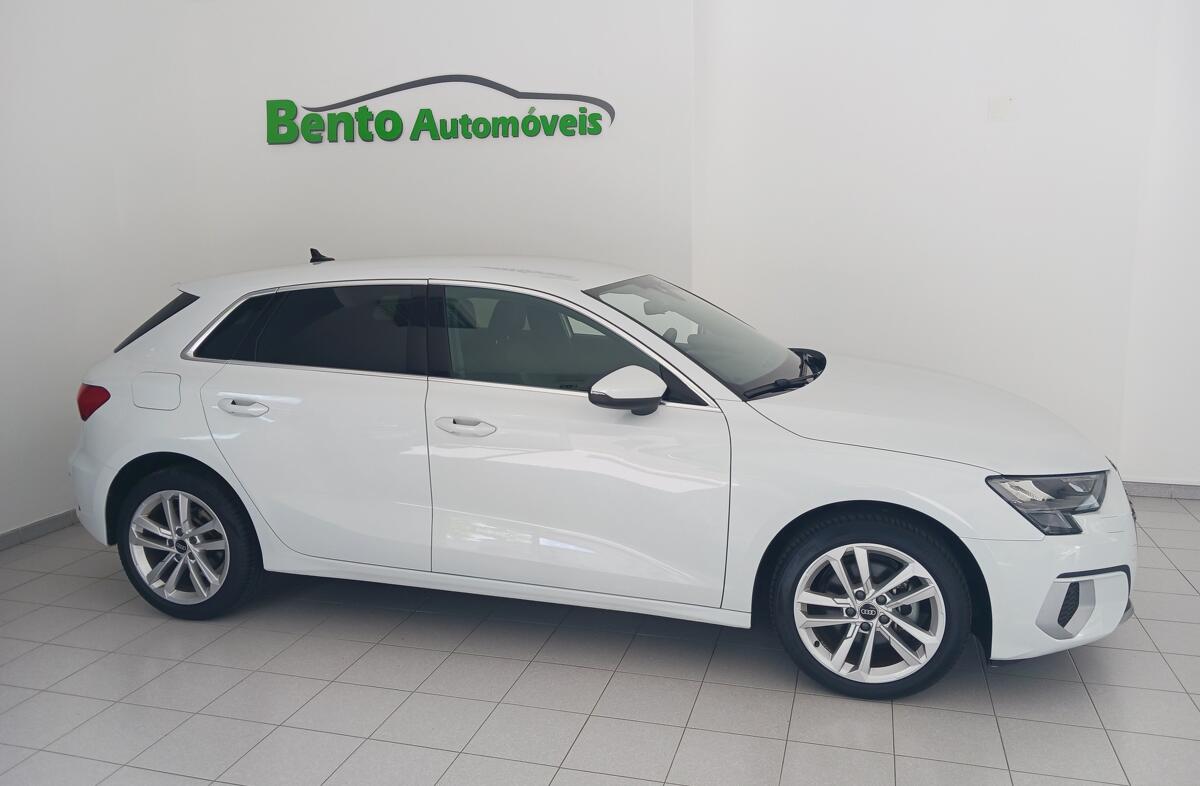 AUDI A3 30 TFSI Advanced