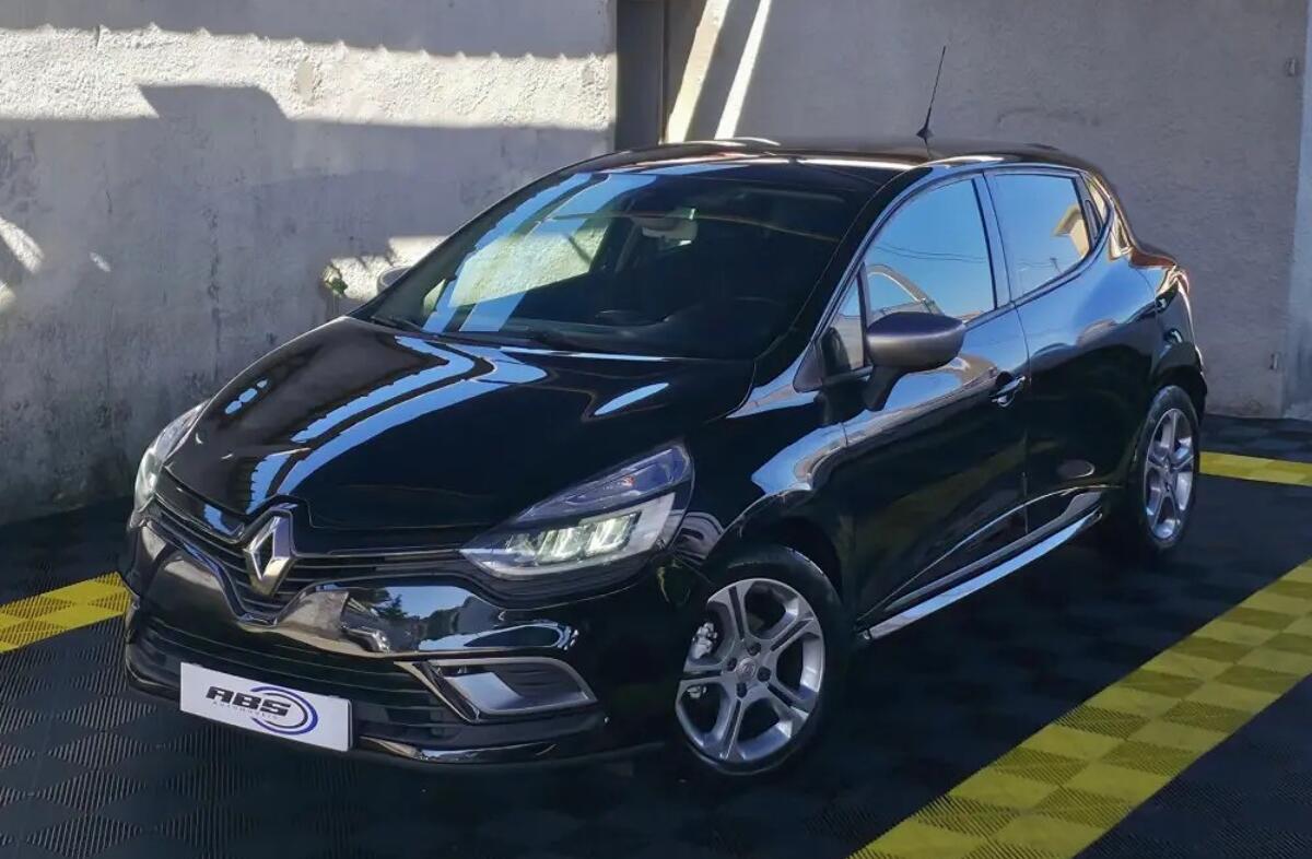 RENAULT Clio 0.9 TCe GT Line