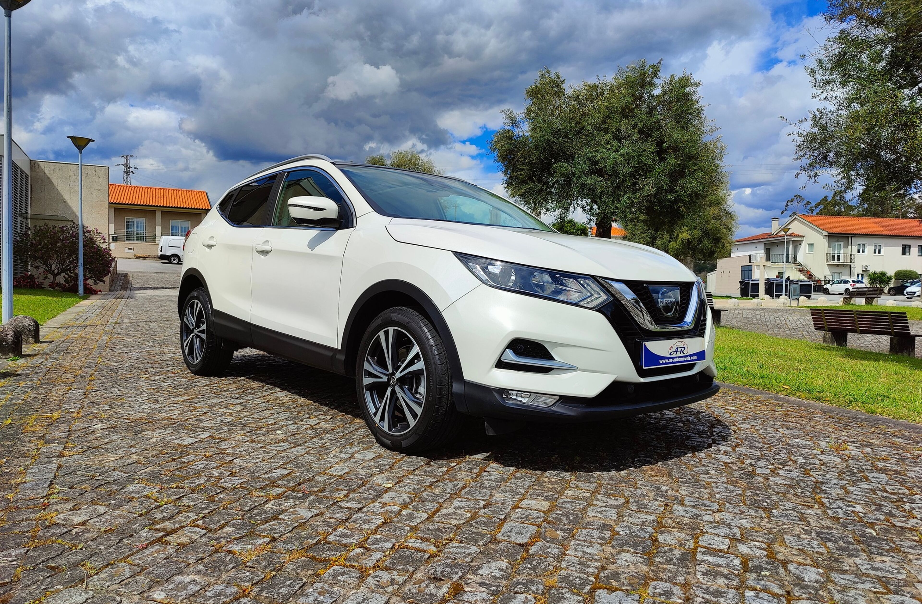 NISSAN Qashqai 1.5 dCi N-Connecta 18