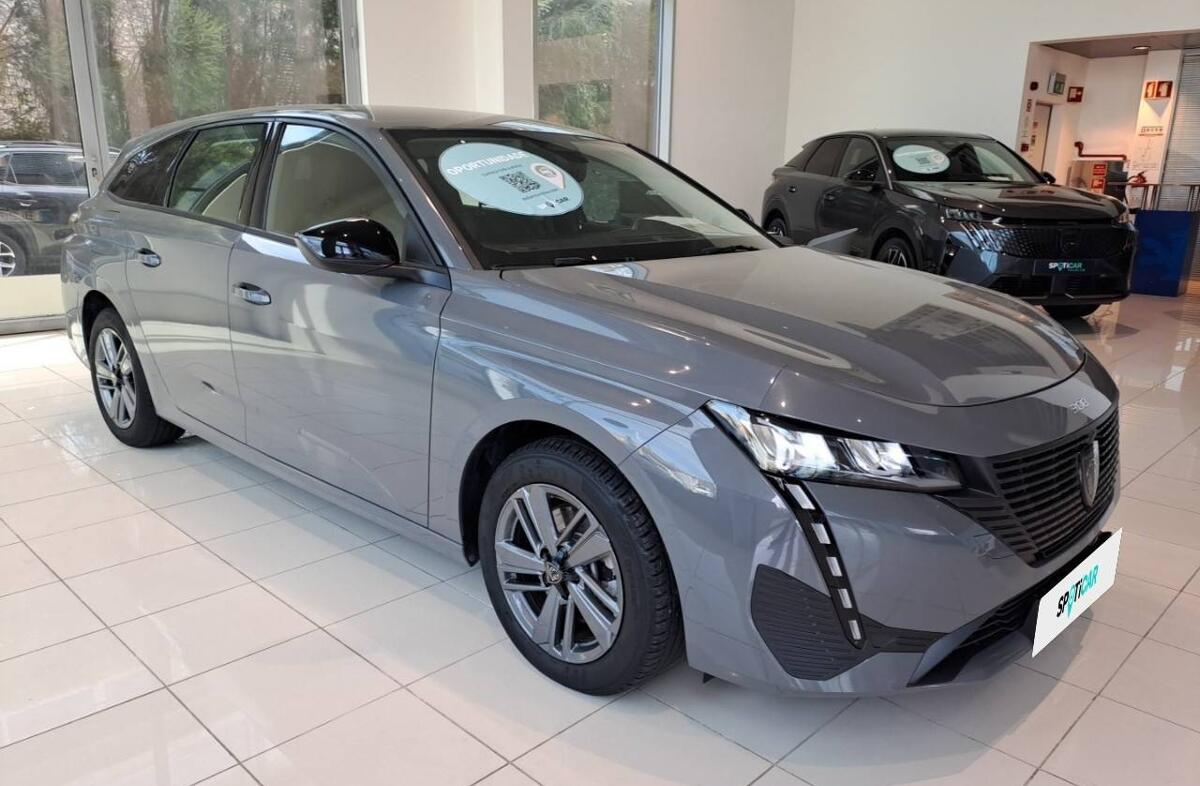 PEUGEOT 308 1.2 PureTech Active
