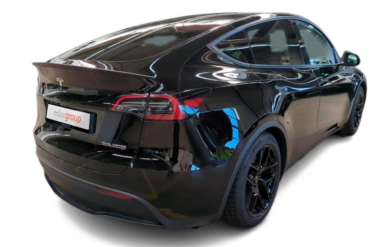 TESLA Model Y Performance Tração Integral