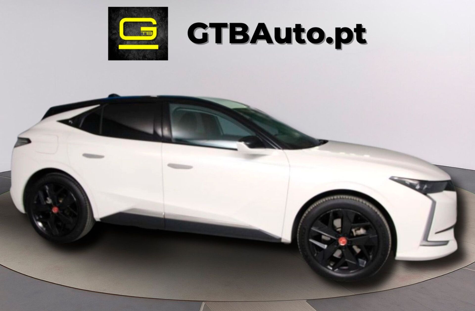 DS DS 4 E-Tense Performance Line EAT8