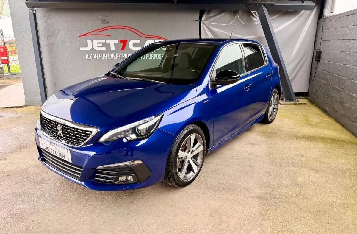 PEUGEOT 308 1.2 PureTech GT Line