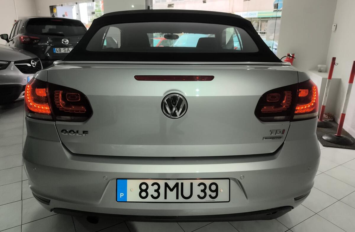 VOLKSWAGEN Golf Cabrio 1.6 TDi BlueMotion