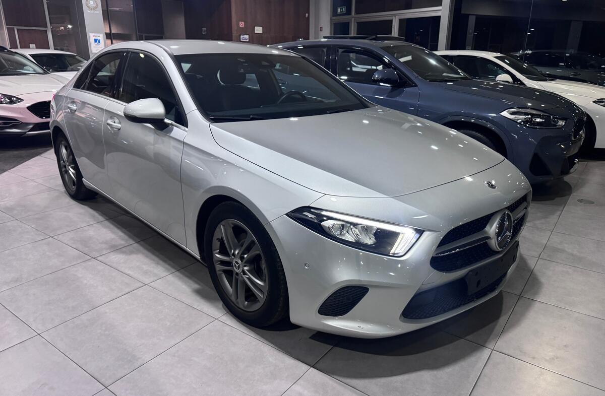 MERCEDES Classe A A 180 d Business Solutions Aut.