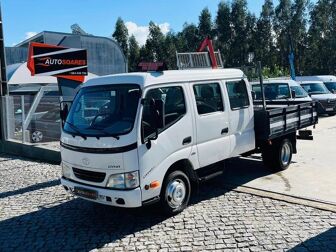 TOYOTA Dyna motor 3.0  9lugares