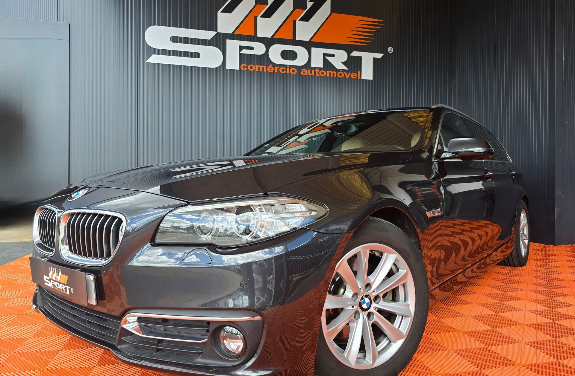 BMW Serie-5 520 d Line Luxury Auto
