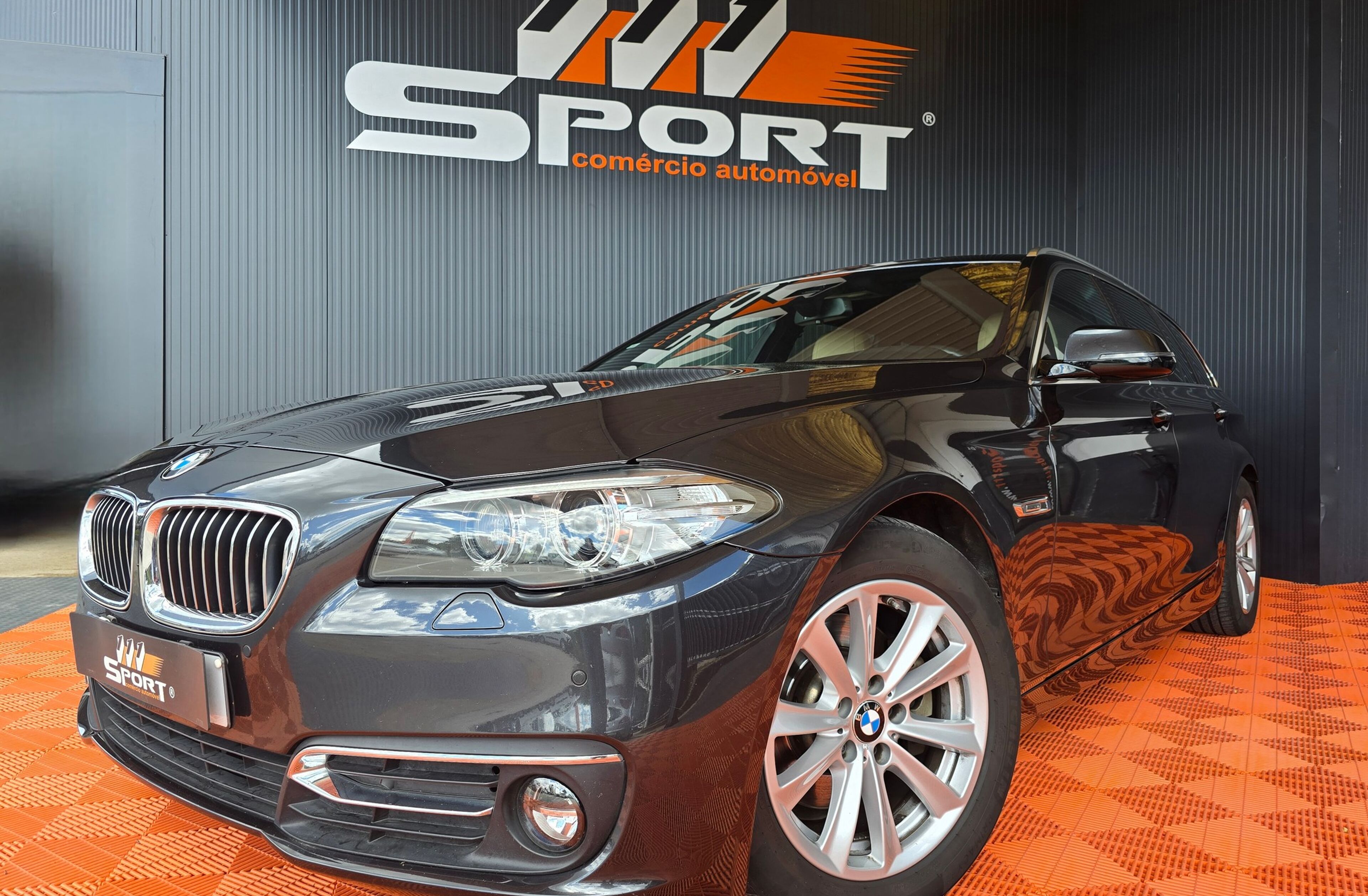 BMW Serie-5 520 d Line Luxury Auto
