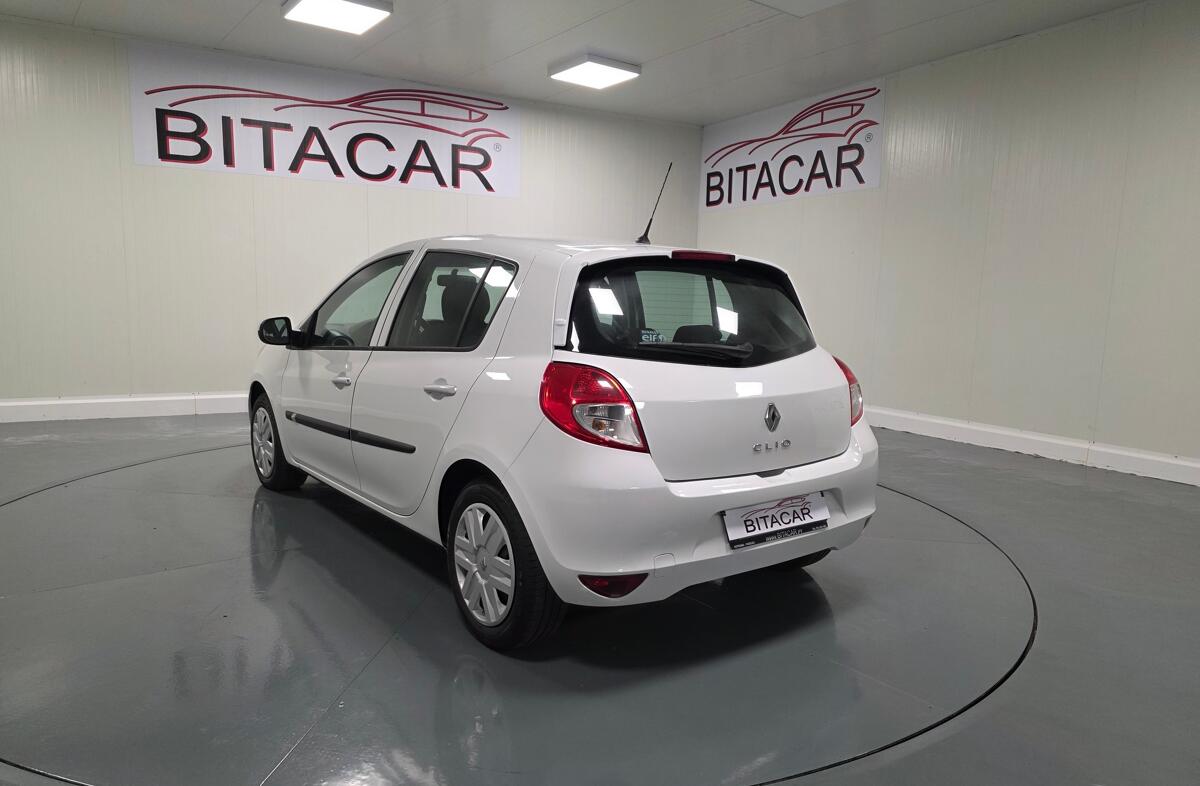 RENAULT Clio 1.5 dCi Confort