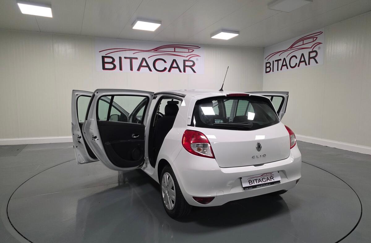 RENAULT Clio 1.5 dCi Confort