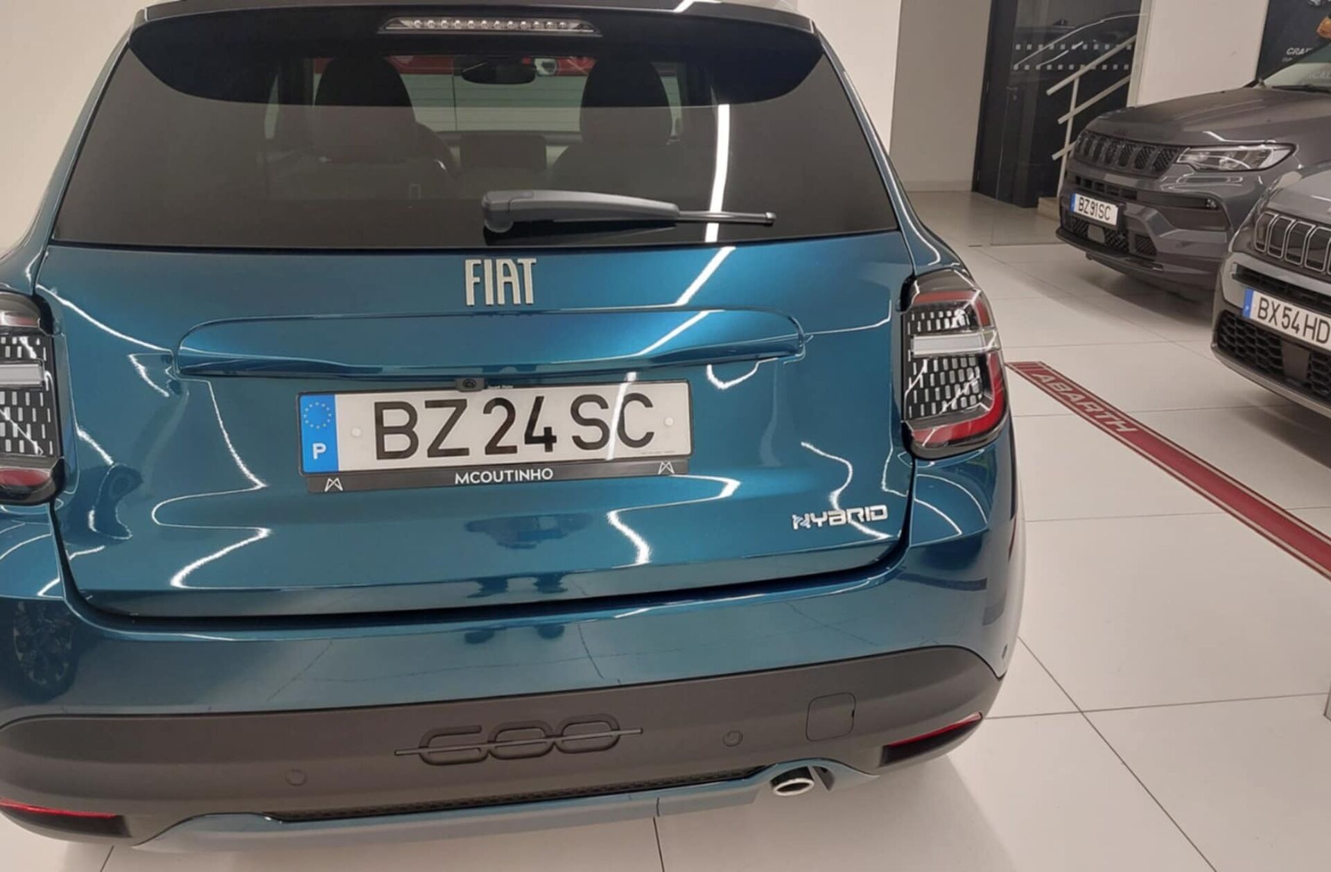 FIAT 600 1.2 Hybrid La Prima