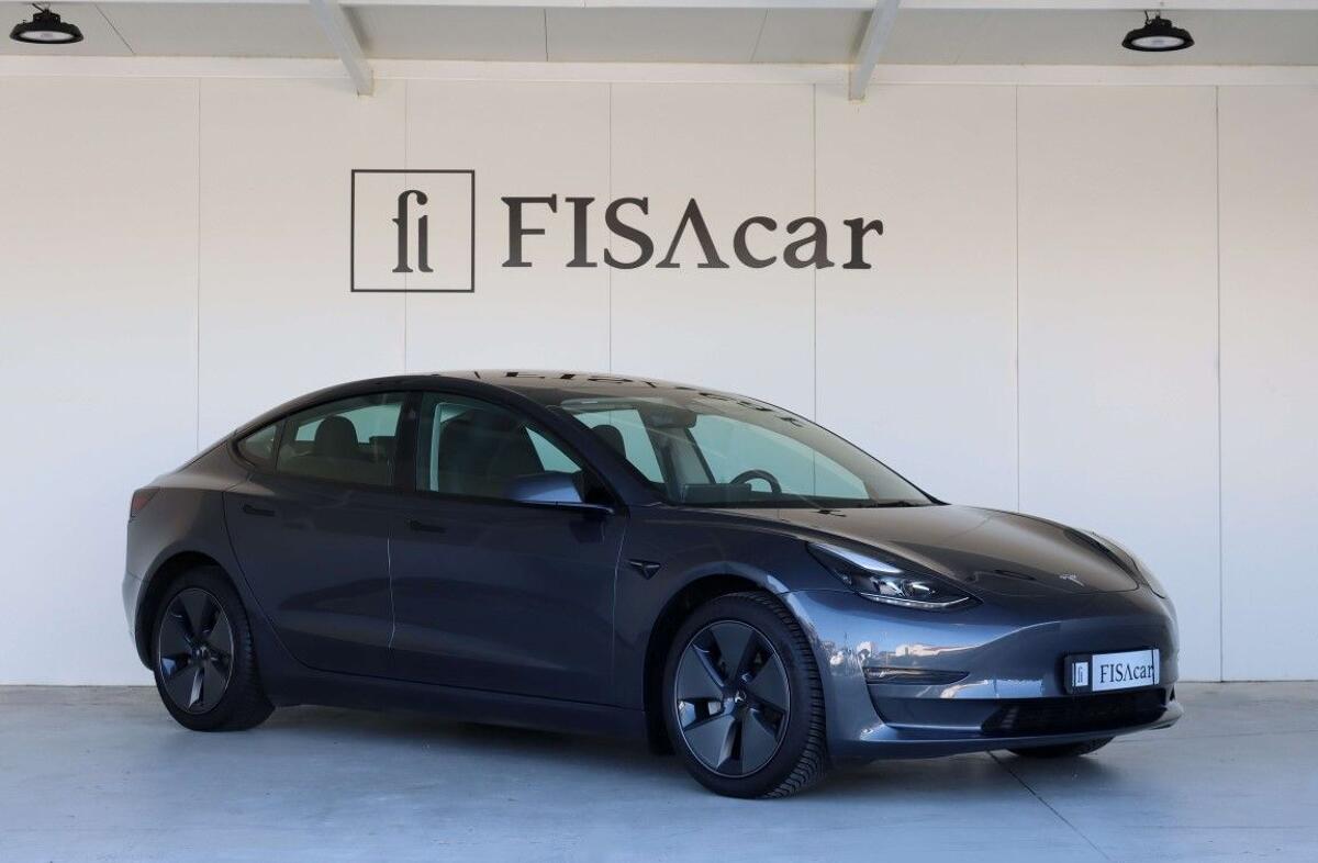 TESLA Model 3 Long Range Tração Integral