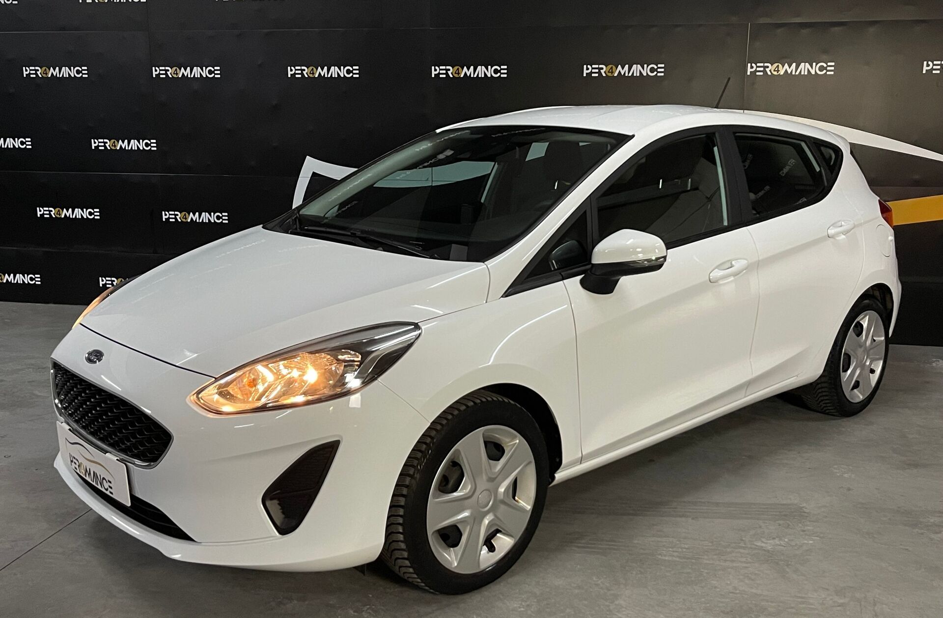 FORD Fiesta 1.1 Ti-VCT Business