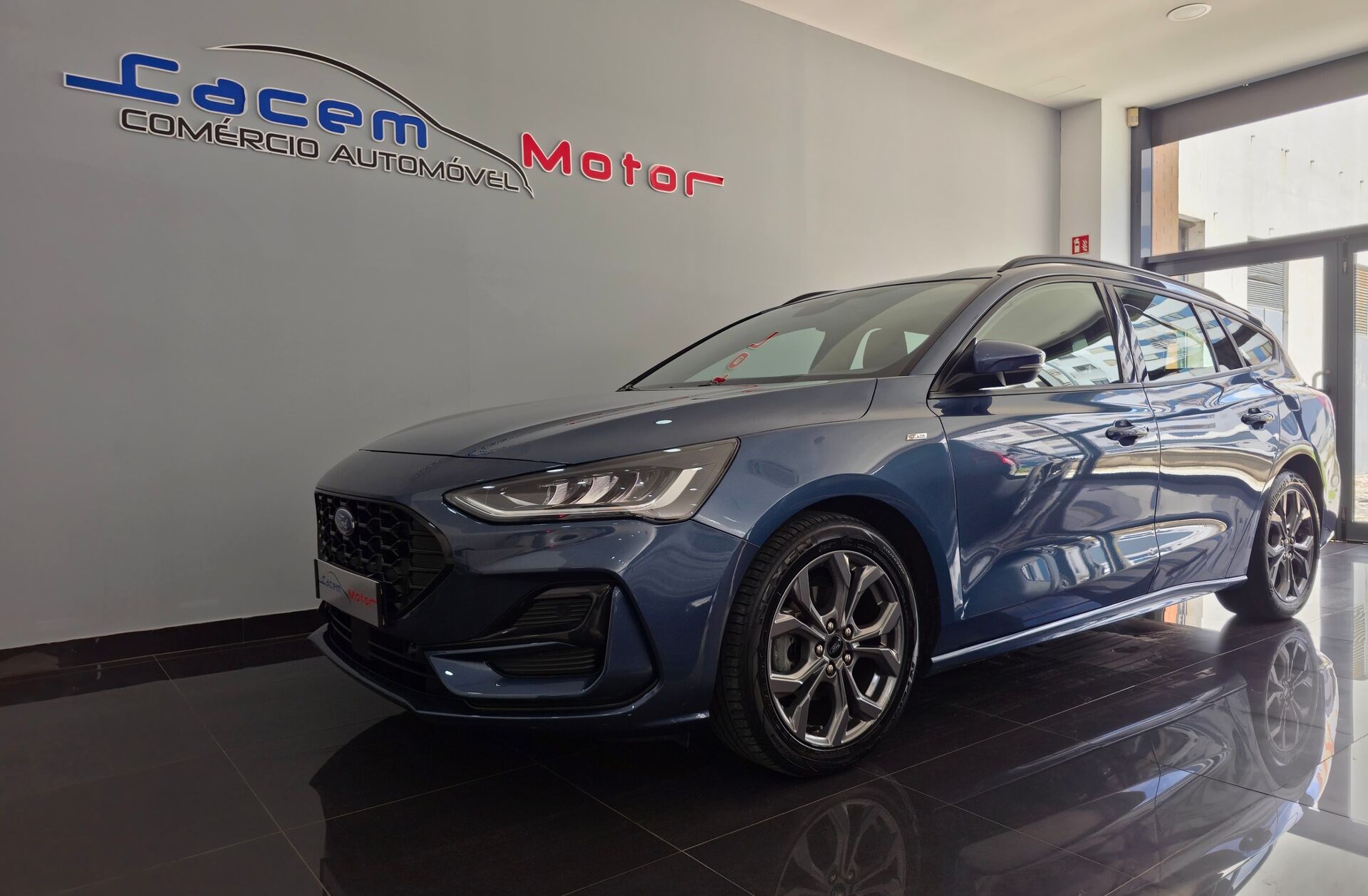 FORD Focus 1.0 EcoBoost MHEV ST-Line Aut.