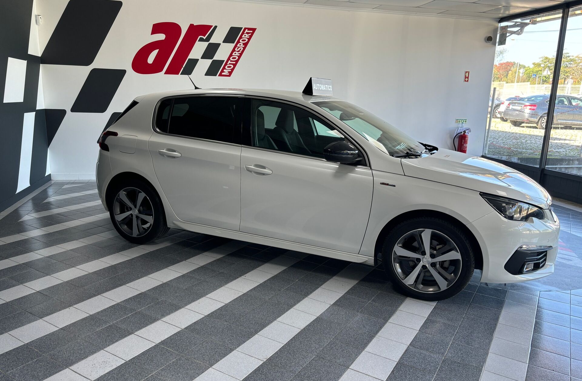 PEUGEOT 308 1.5 BlueHDi GT Line EAT8