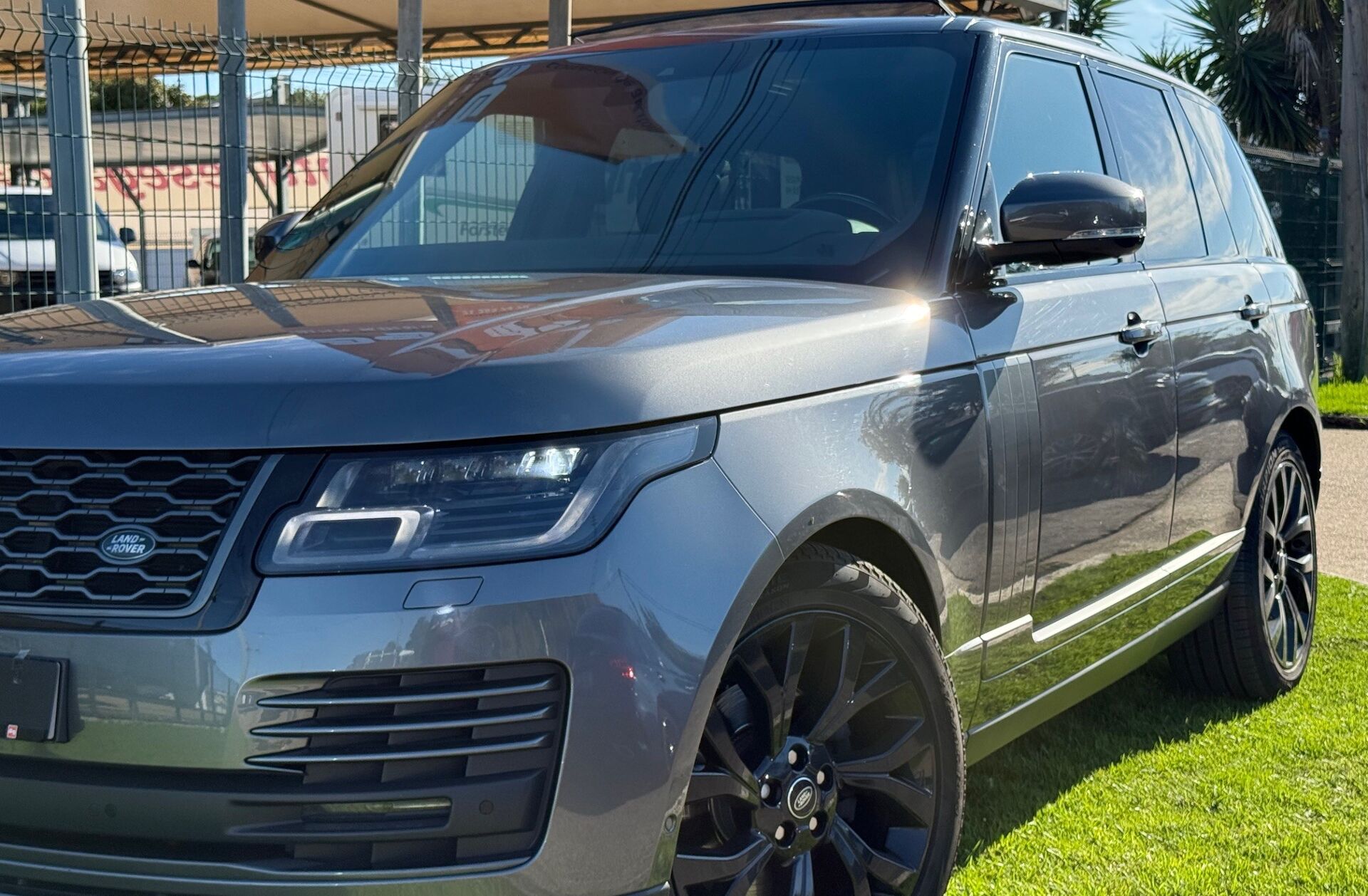 LAND ROVER Range Rover 3.0 SDV6 LWB SVAutobiography