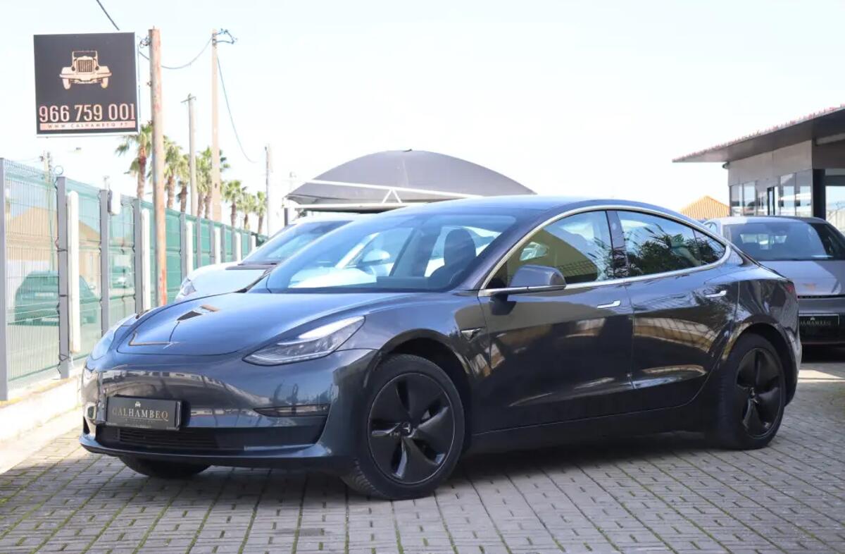 TESLA Model 3 Standard RWD Plus