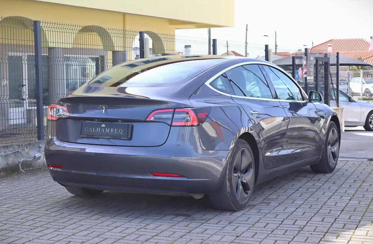 TESLA Model 3 Standard RWD Plus