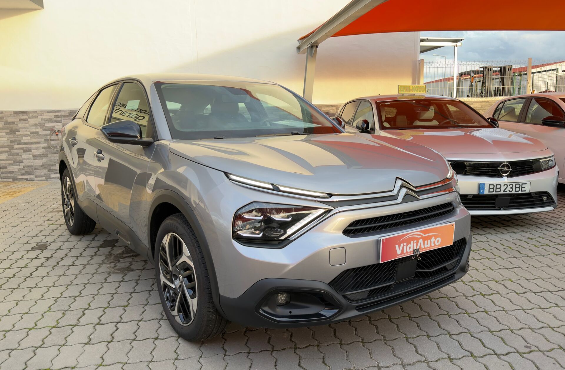 CITROEN C4 1.2 PureTech Plus