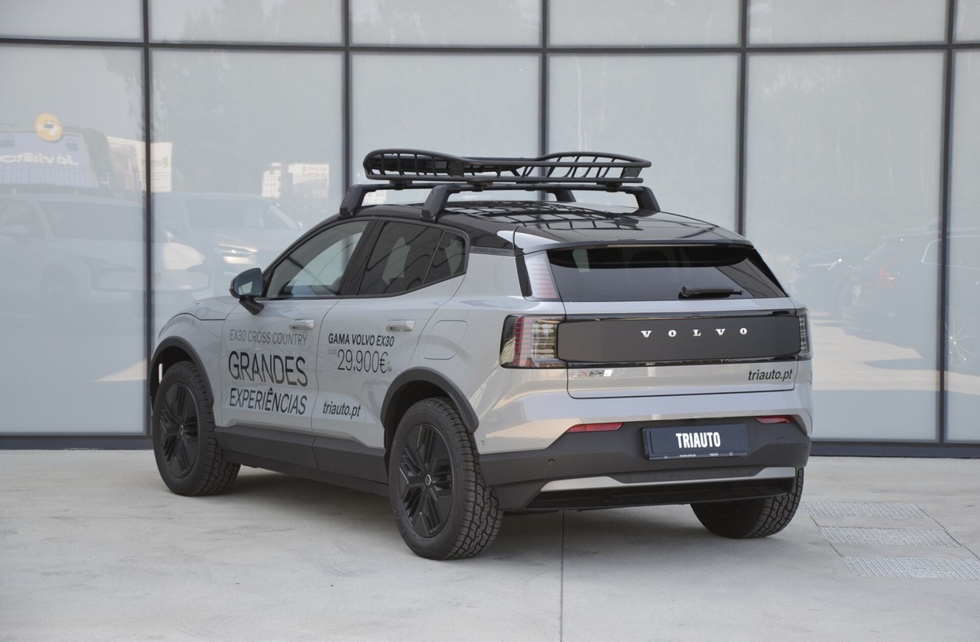 VOLVO EX30 69 kWh Twin Motor Ultra