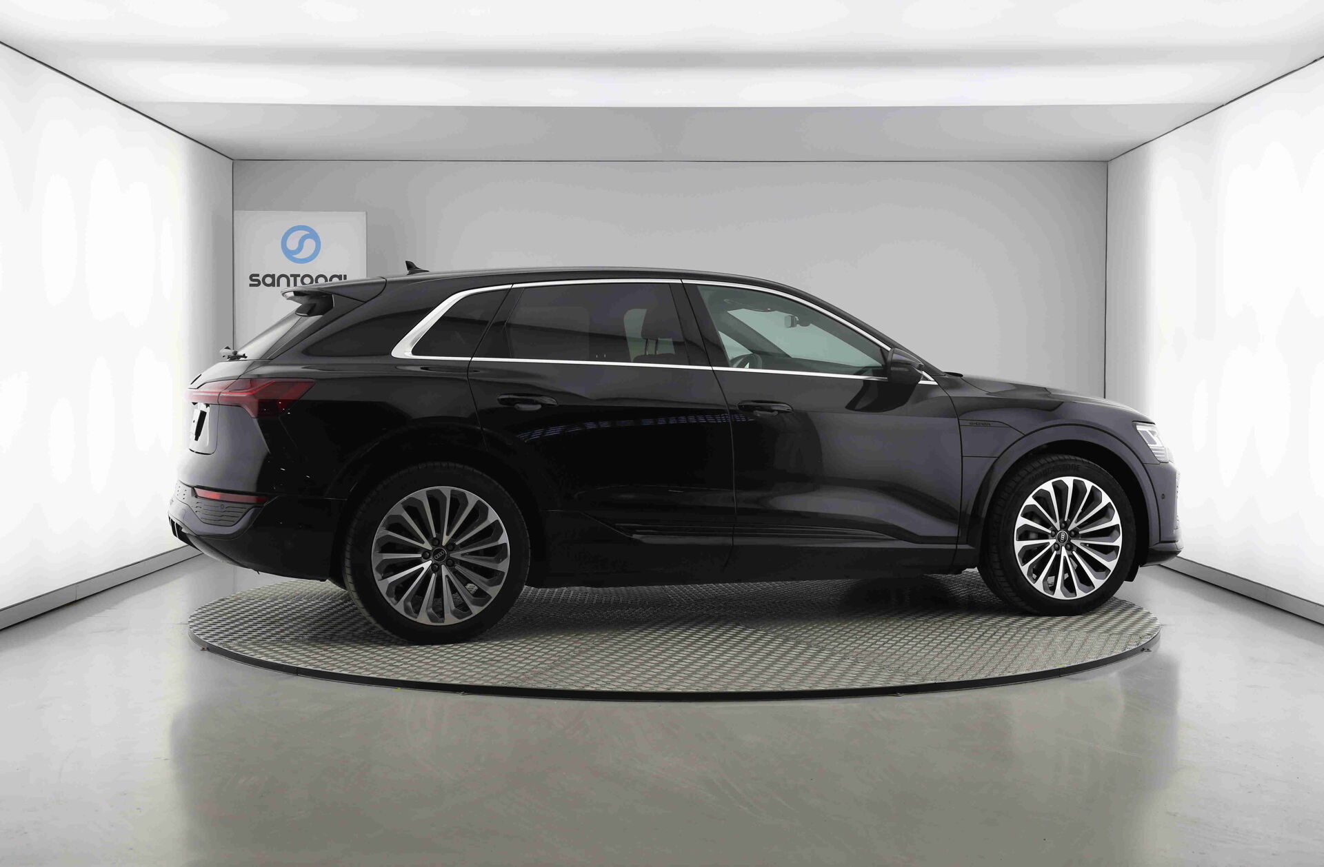 AUDI Q8 50 quattro S line