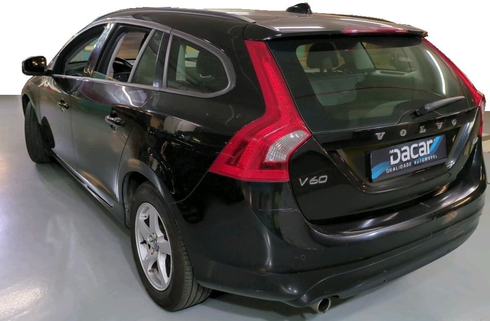 VOLVO V60 2.0 D2 Kinetic