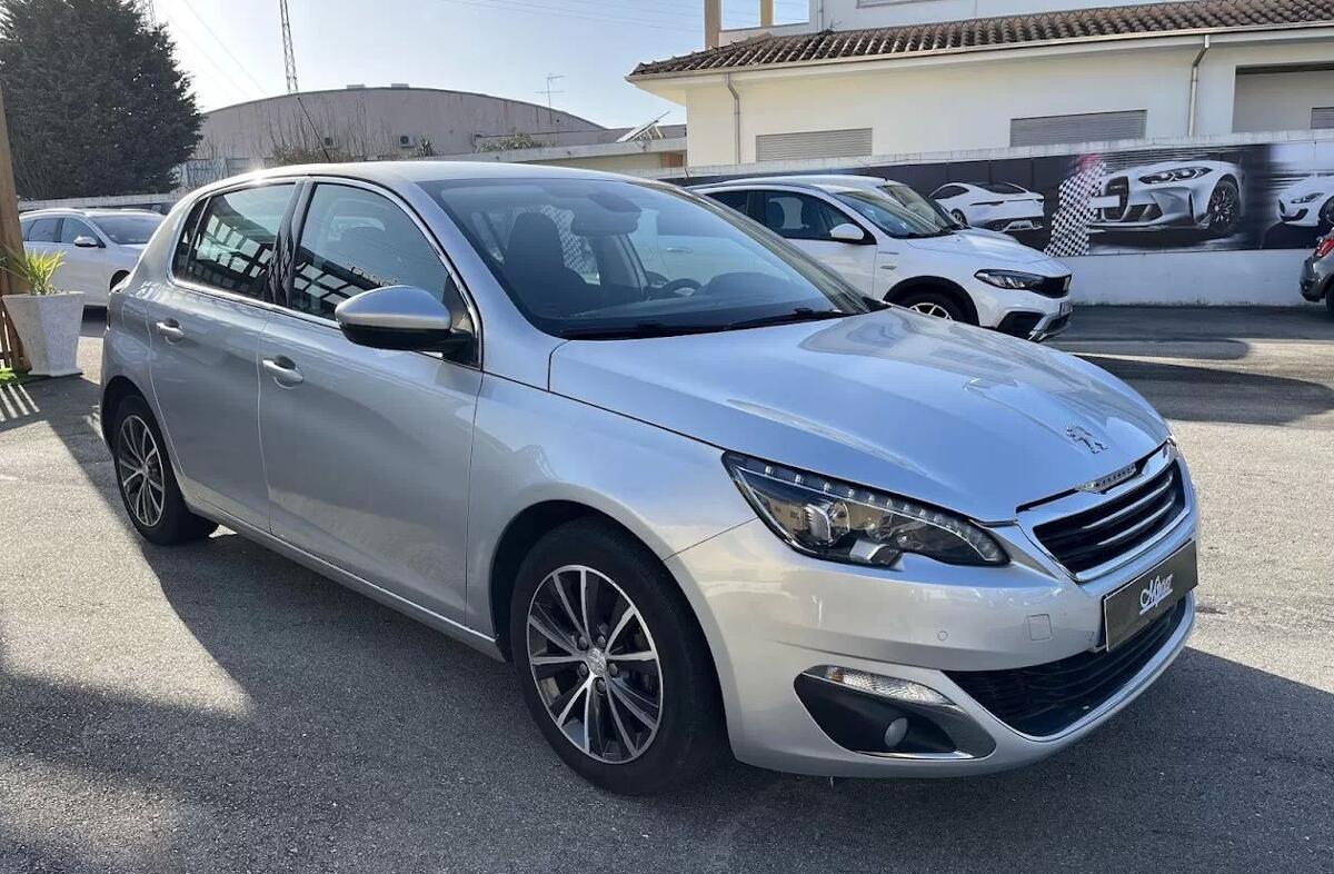PEUGEOT 308 1.6 e-HDi Allure