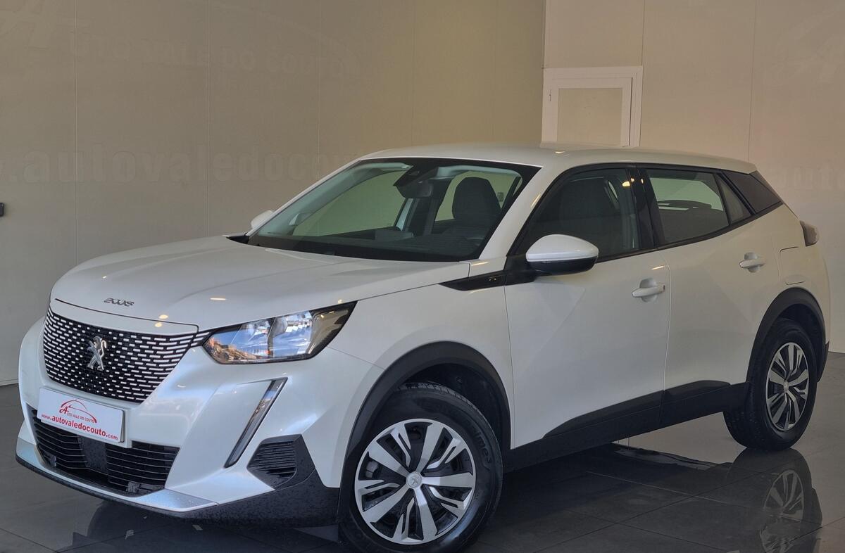 PEUGEOT 2008 e- 50 kWh GT