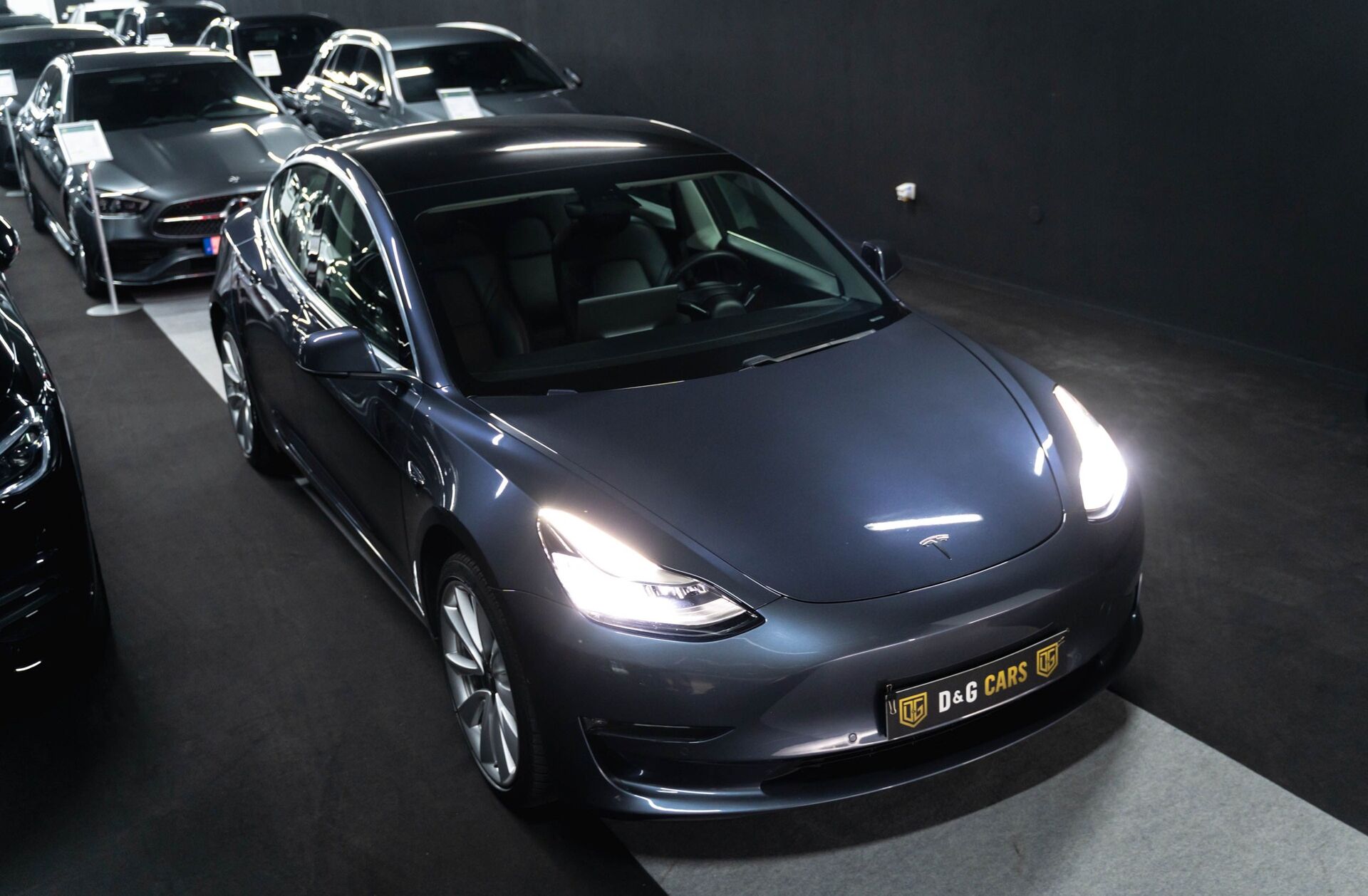TESLA Model 3 Long-Range Dual Motor AWD
