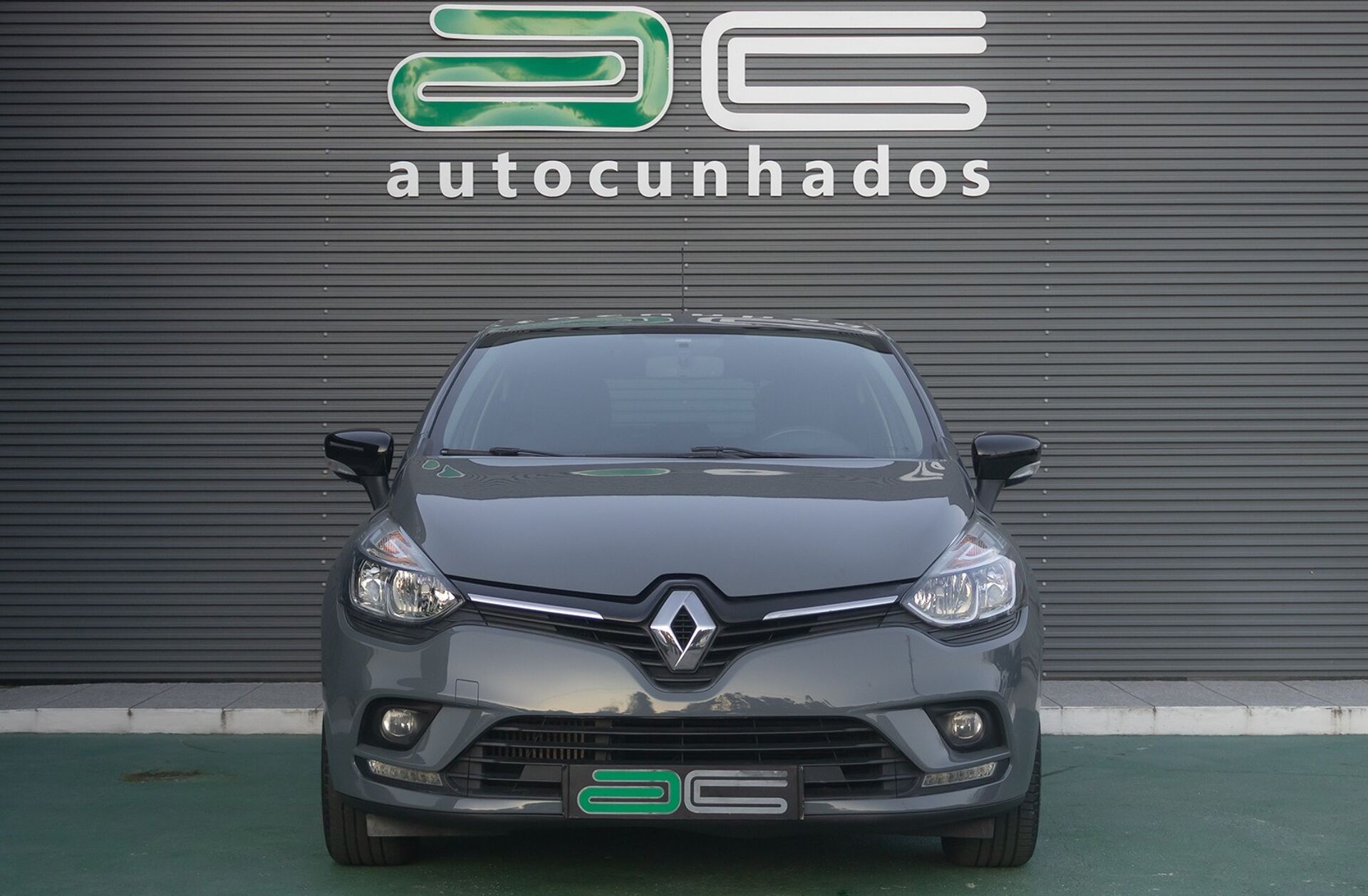 RENAULT Clio 0.9 TCe Limited
