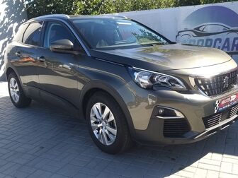 PEUGEOT 3008 1.5 BlueHDi Active