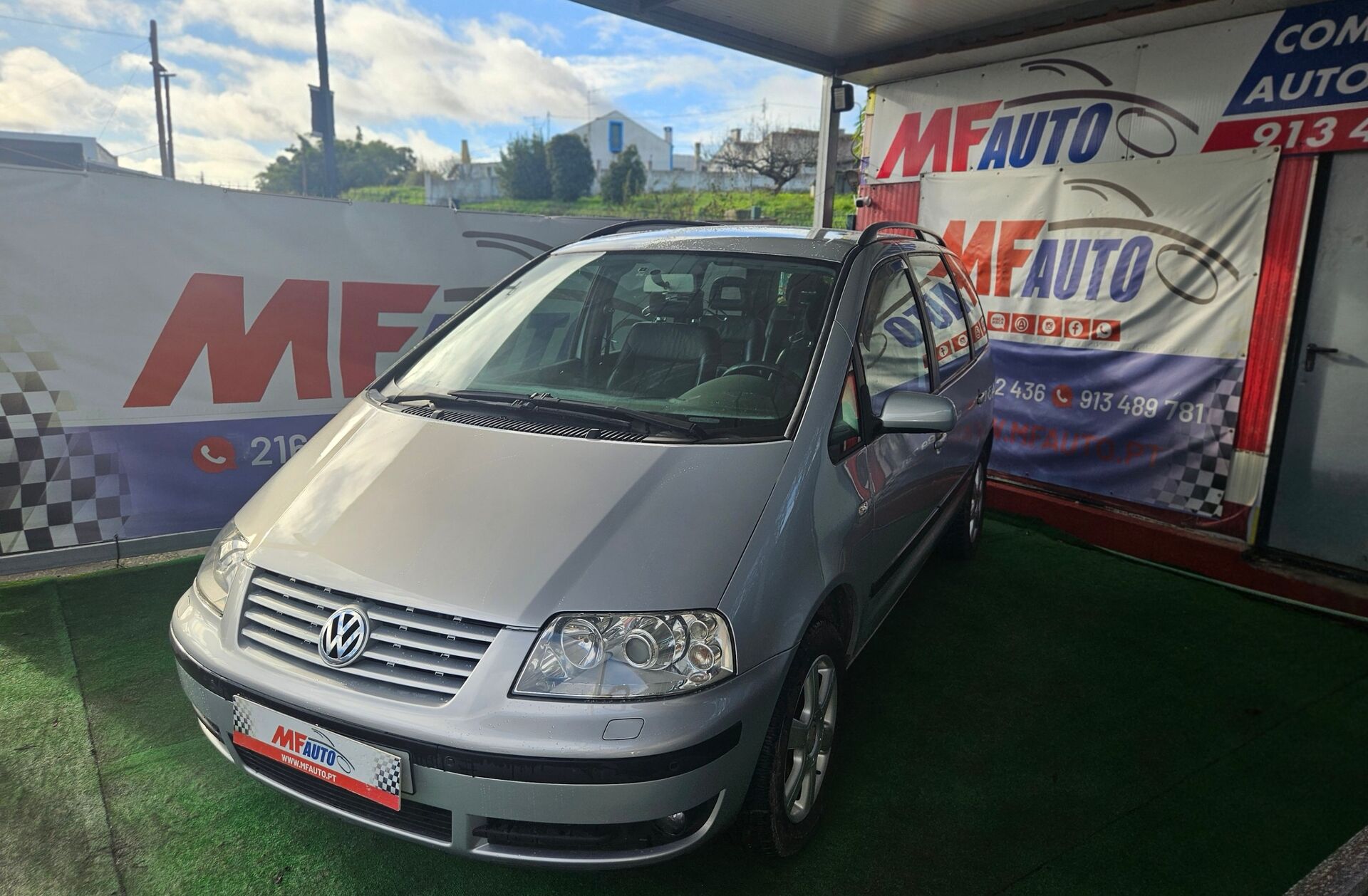 VOLKSWAGEN Sharan 1.9 TDi Highline TA+AC