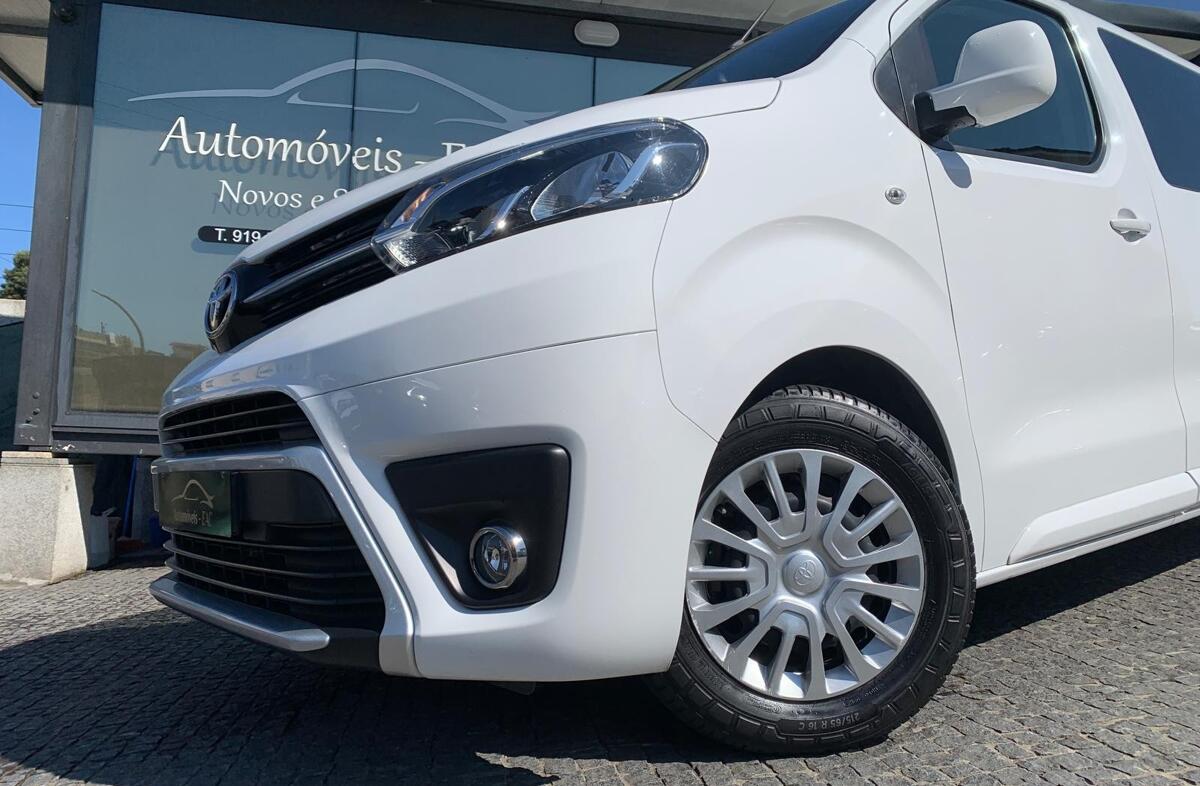 TOYOTA Proace Verso Proace 1.5 D-4D L1 1.0T Comfort 9L