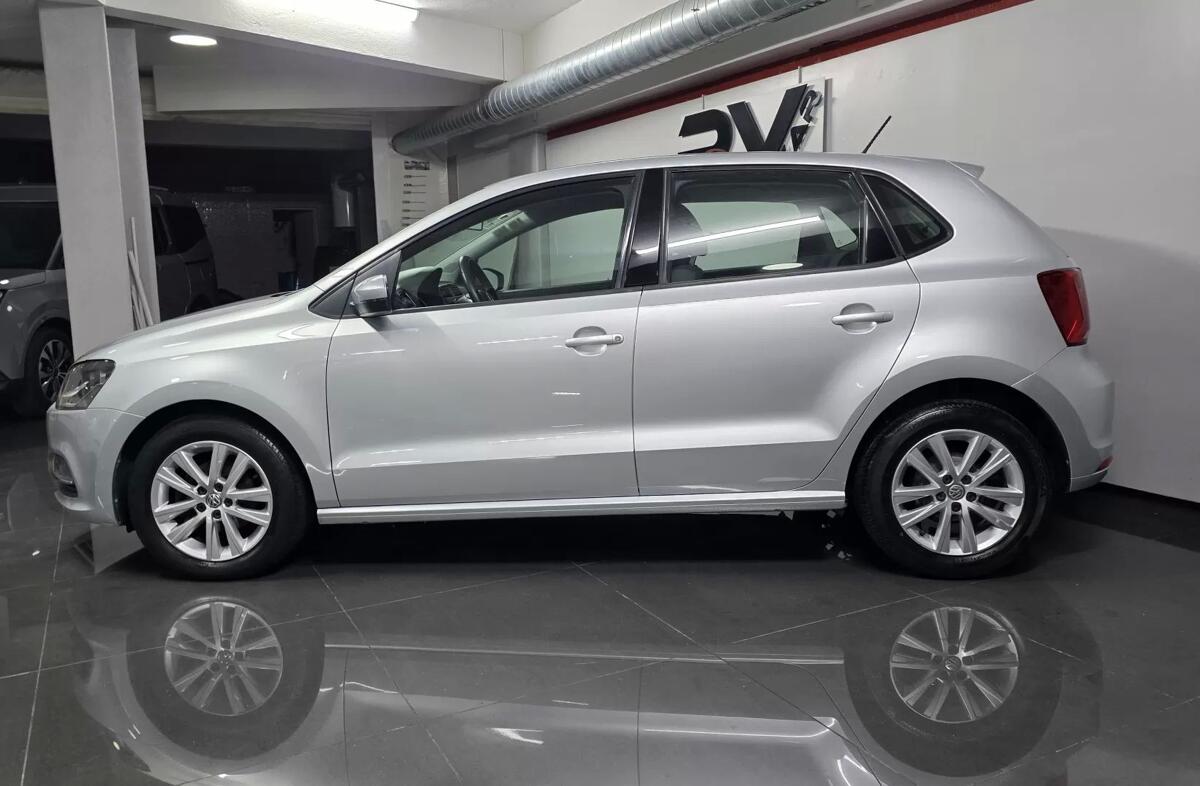 VOLKSWAGEN Polo 1.4 TDi Confortline