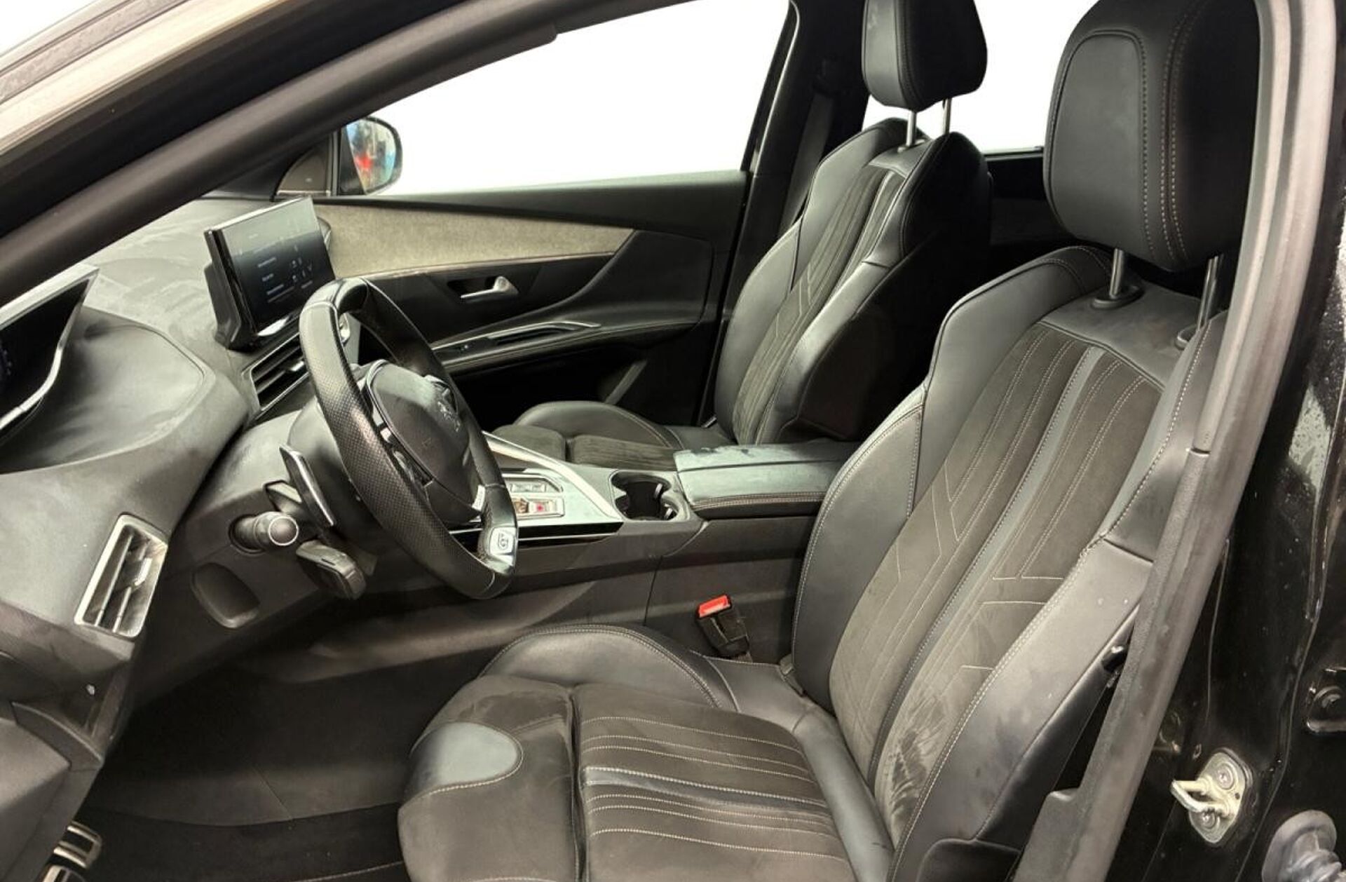 PEUGEOT 5008 2.0 BlueHDi GT Pack EAT8