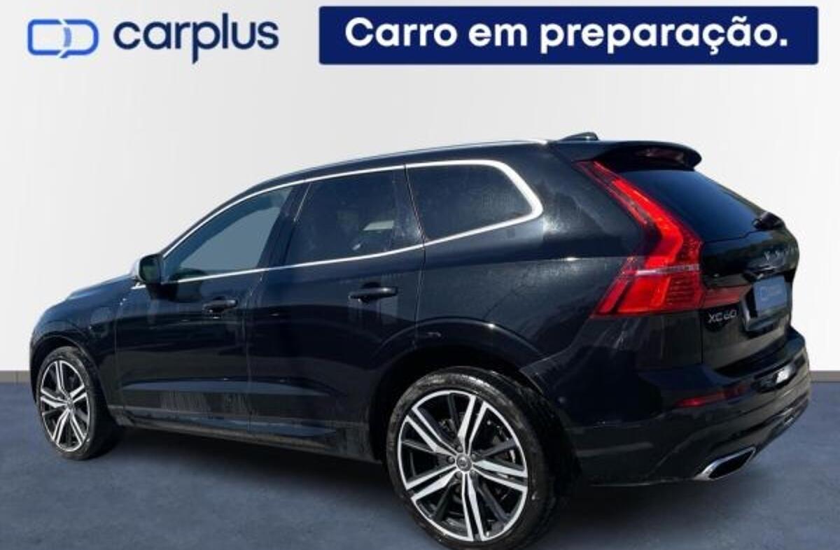 VOLVO XC60 2.0 T8 PHEV Inscription AWD