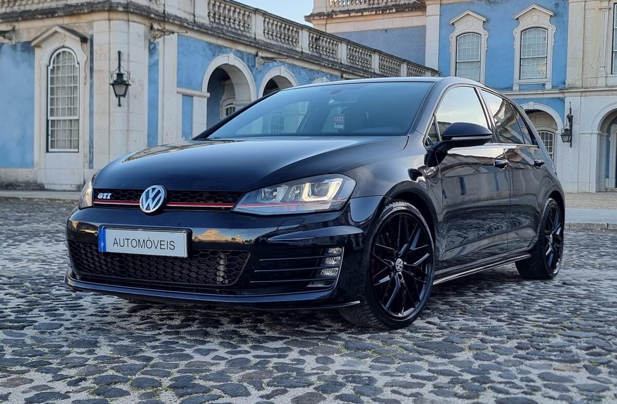 VOLKSWAGEN Golf 2.0 TSi GTi DSG